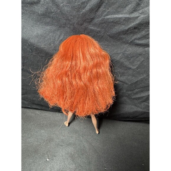 Winx Club 11.5 Bloom Basic Fashion Doll Everyday Collection - Picture 5 of 9